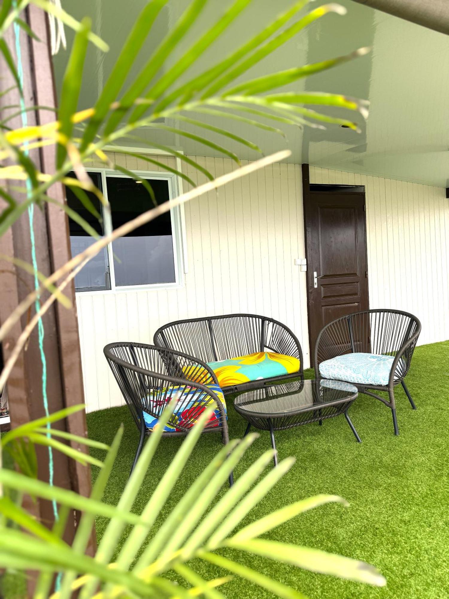Hava'E Lodge Teahupoo Exterior foto