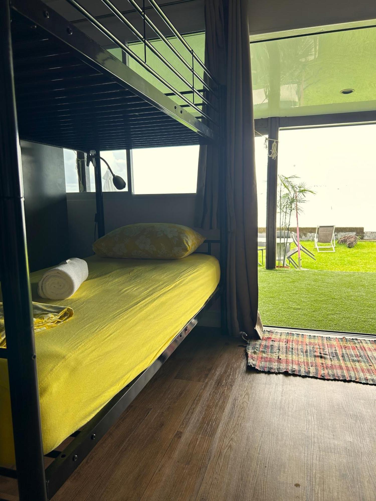 Hava'E Lodge Teahupoo Exterior foto